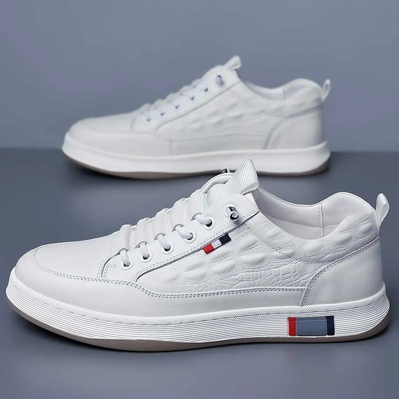 White crocodile skin pattern casual shoe sneaker
